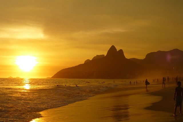 Brazílie: Nejlepší destinace pro milovníky pláží a vodních ‌sportů