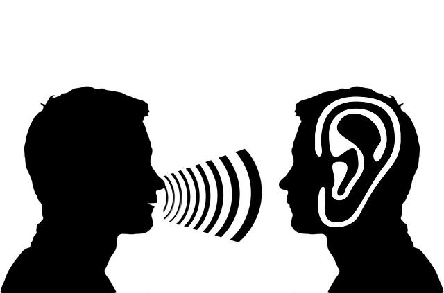 4. Aktivní naslouchání: Jak se vyvarovat nedorozumění a konfliktům ve vztazích